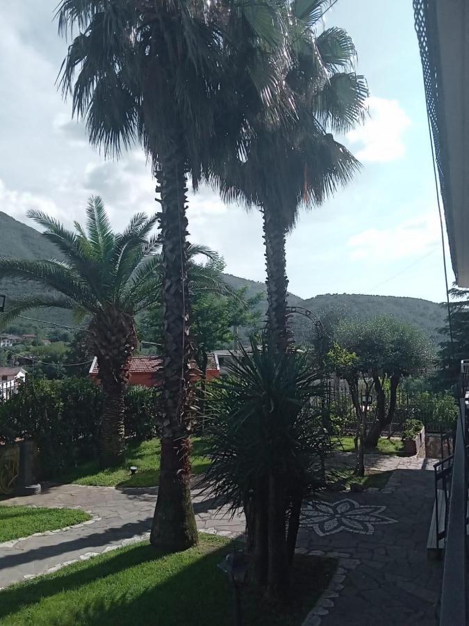Villa Agata Forchia Екстериор снимка