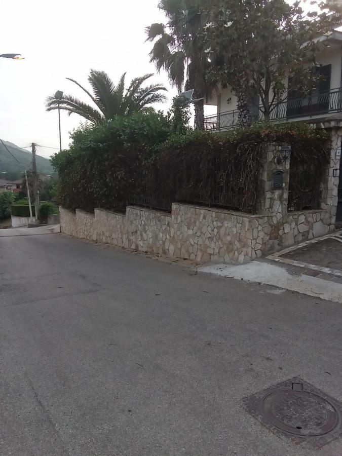 Villa Agata Forchia Екстериор снимка