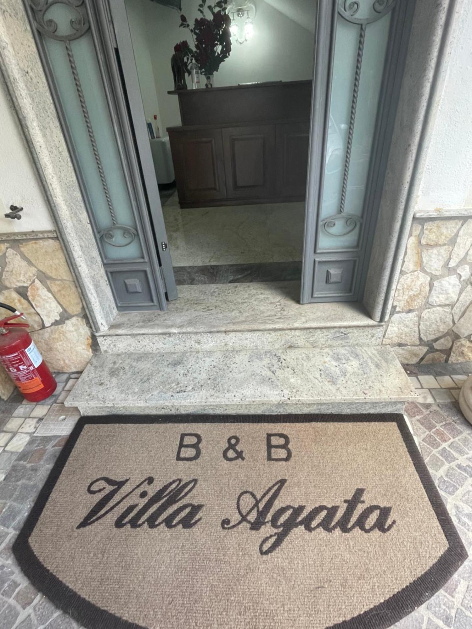 Villa Agata Forchia Екстериор снимка